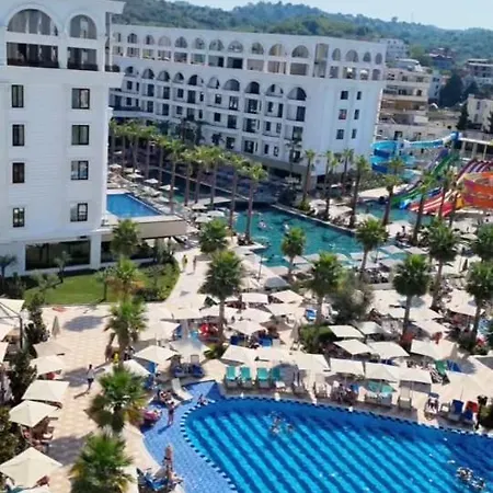 Frida Apartament Golem (Tirana)