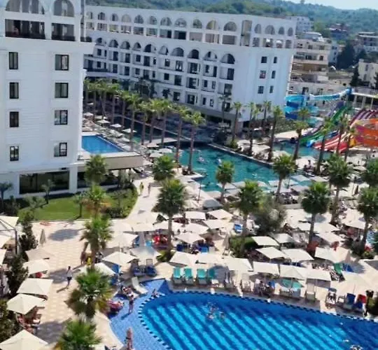 Frida Apartamento Golem (Tirana)