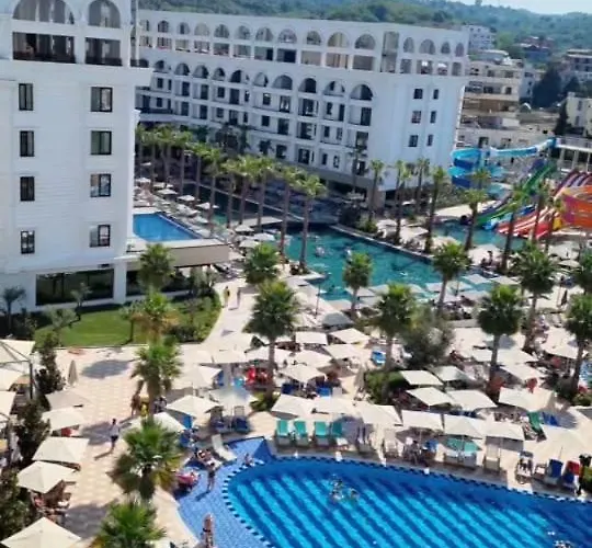 Frida * Golem (Tirana)